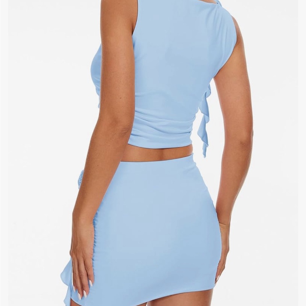 SMALL Two Piece Skirt Set w/ Rosette